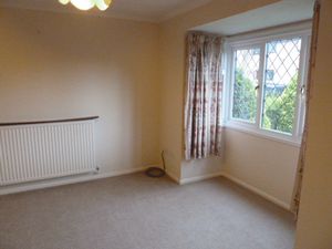 Sitting Room- click for photo gallery